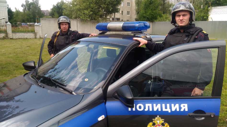В БРЯНСКОЙ ОБЛАСТИ РОСГВАРДЕЙЦЫ ЗАДЕРЖАЛИ ГРАЖДАНИНА, НАХОДИВШЕГОСЯ В ФЕДЕРАЛЬНОМ РОЗЫСКЕ