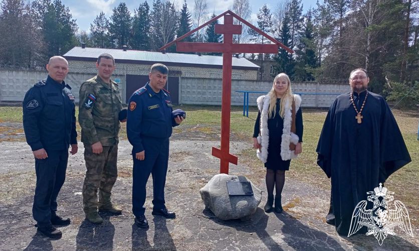 В Брянске передали священные реликвий для строящегося храма региональной Росгвардии