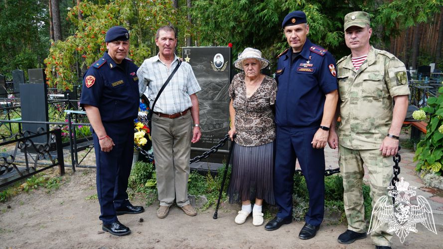 В Брянске почтили память Героя России Олега Визнюка 