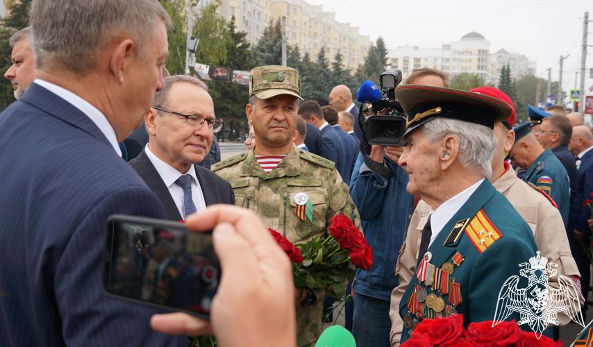 Генерал-полковник Александр Попов принял участие в мероприятиях в честь 80-й годовщины освобождения Брянщины от немецко-фашистских захватчиков