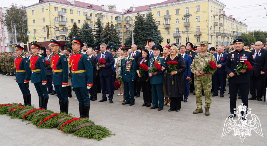 Генерал-полковник Александр Попов принял участие в мероприятиях в честь 80-й годовщины освобождения Брянщины от немецко-фашистских захватчиков