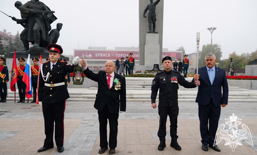Генерал-полковник Александр Попов принял участие в мероприятиях в честь 80-й годовщины освобождения Брянщины от немецко-фашистских захватчиков