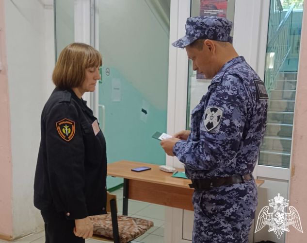 Росгвардия обеспечила безопасность проведения единого дня голосования в Брянской области
