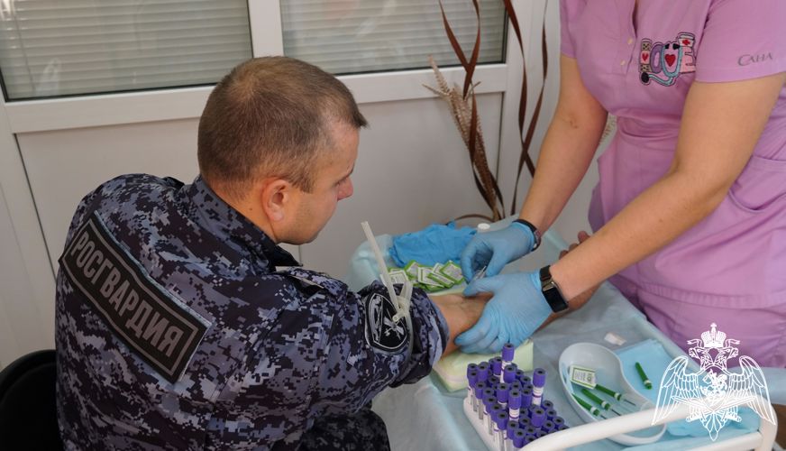 Брянские росгвардейцы присоединились к Всероссийскому марафону донорства костного мозга «Давай вступай!»