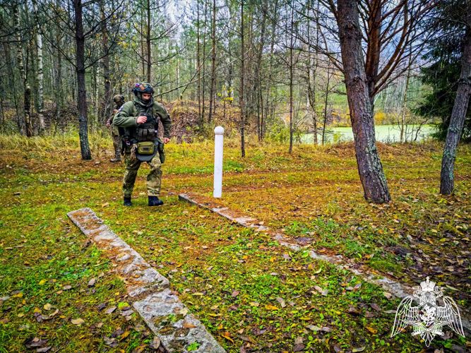 Брянские росгвардейцы прошли испытания на право ношения знака отличия спецподразделений