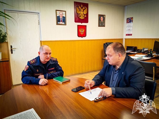 В преддверии Дня образования Вневедомственной охраны в Брянске прошел брифинг