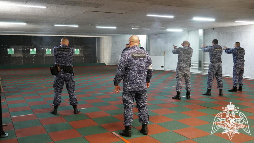 Турнир по стрельбе среди сотрудников вневедомственной охраны прошёл в региональном управлении Росгвардии