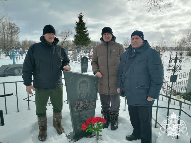 Ветераны Росгвардии почтили память погибшего сослуживца
