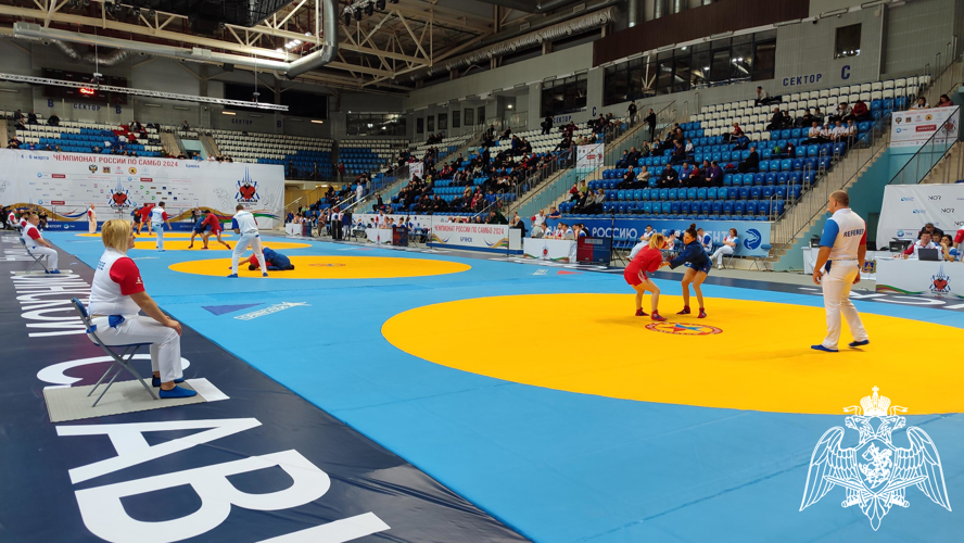 Брянские росгвардейцы приняли участие в открытии чемпионата России по самбо
