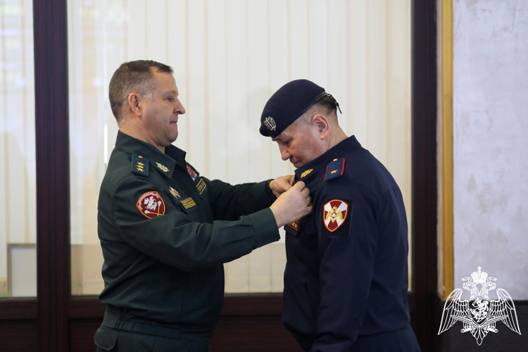 Начальнику Управления Росгвардии по Брянской области вручили государственную награду