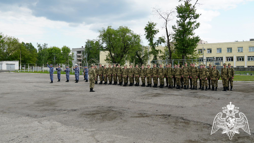 Брянские призывники отправились служить в Росгвардию