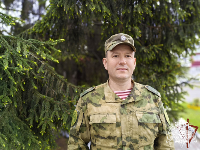 Военнослужащий Росгвардии пришел на помощь утопающему в Брянске