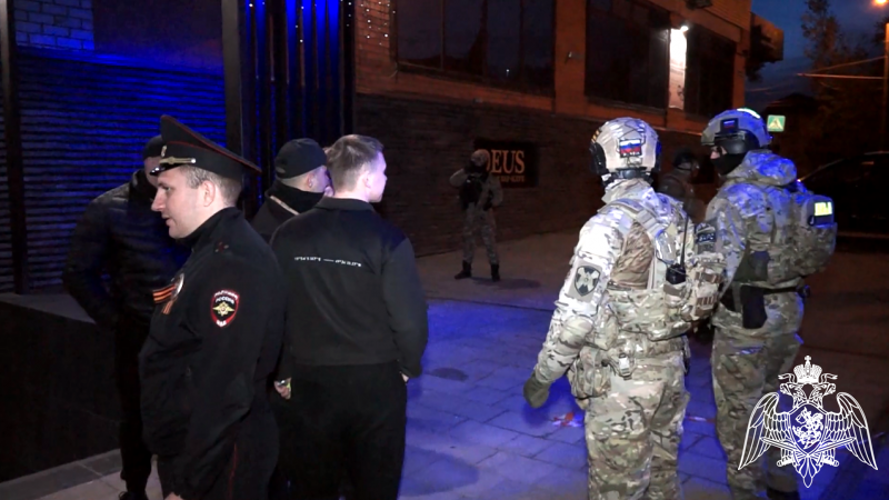 При содействии сотрудников Росгвардии прошли профилактические рейды, в том числе в развлекательных заведениях Брянской области