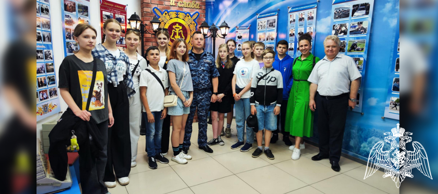 Акция «Каникулы с Росгвардией» стартовала в Брянской области