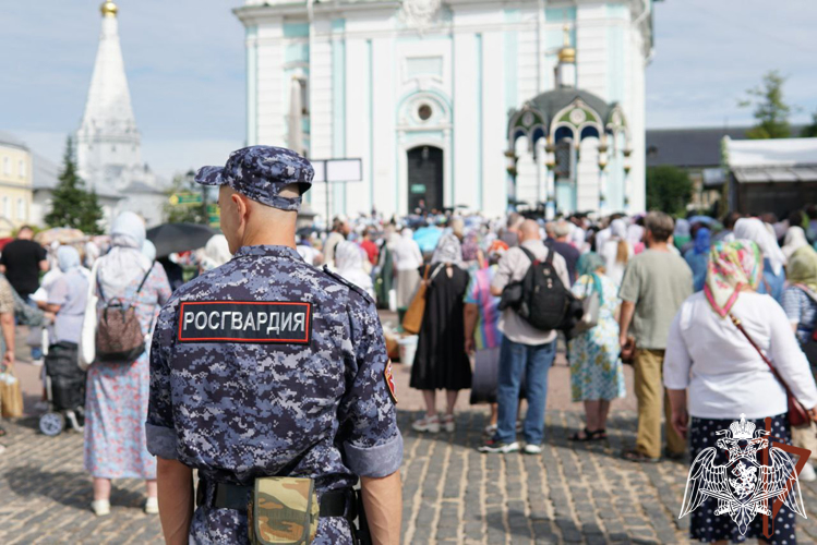 Росгвардейцы приняли участие в праздничных мероприятиях, посвященных Дню памяти преподобного Сергия Радонежского