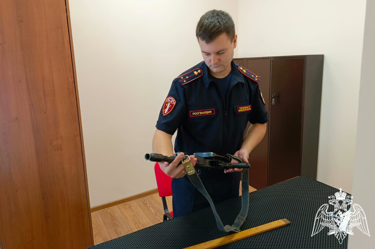 На прошлой неделе росгвардейцы проверили более 800 брянских владельцев оружия