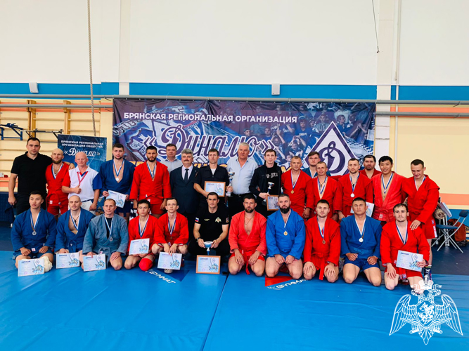 Брянские росгвардейцы выиграли региональный чемпионат по самбо