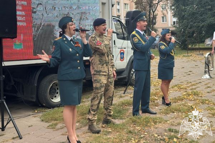 Росгвардейцы поздравили ветеранов Великой Отечественной войны с Днём города