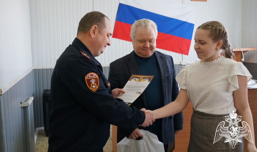 В Брянске прошёл творческий конкурс «Росгвардия глазами детей»