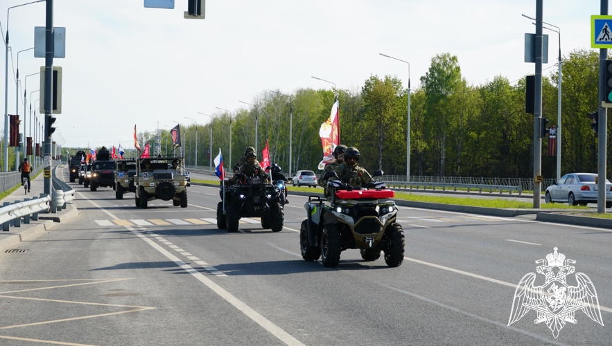 Брянские росгвардейцы присоединились к патриотическому автопробегу 