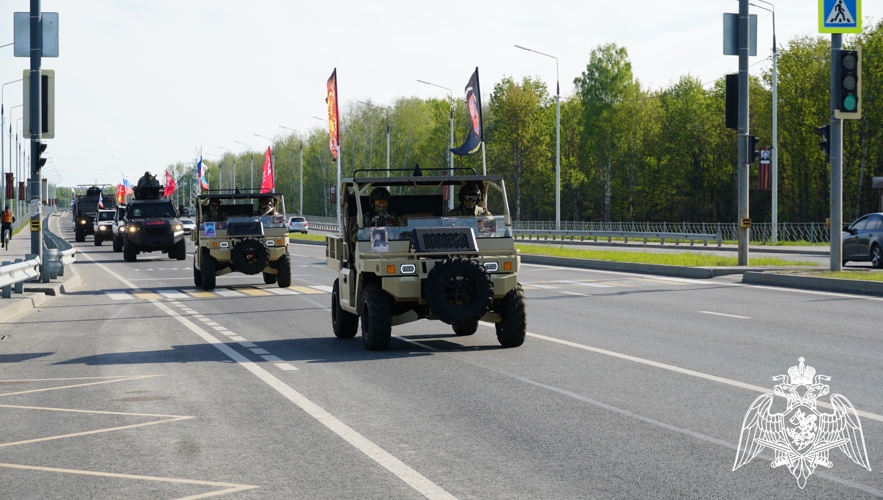 Брянские росгвардейцы присоединились к патриотическому автопробегу 