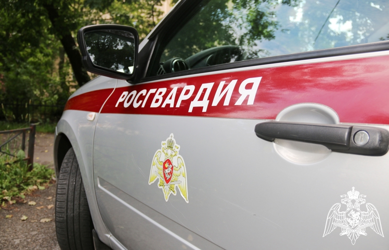 Более 490 раз за неделю росгвардейцы выезжали по сигналу «тревога» в Брянске