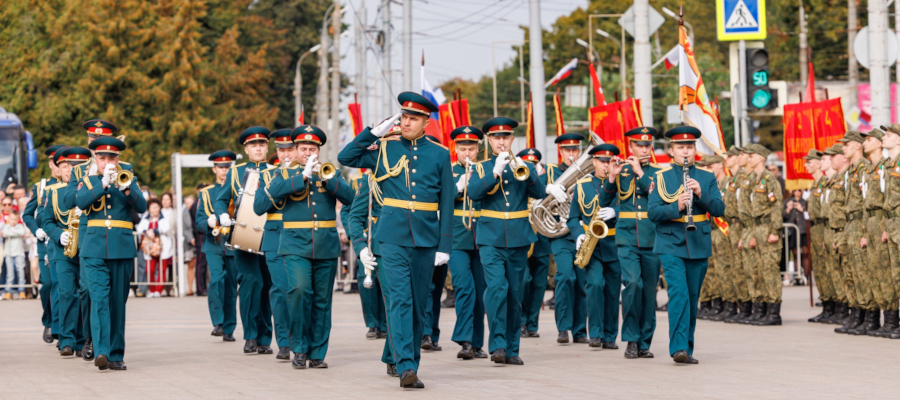 Росгвардейцы приняли участие в праздничных мероприятиях, посвященных освобождению Брянщины от немецко-фашистских захватчиков