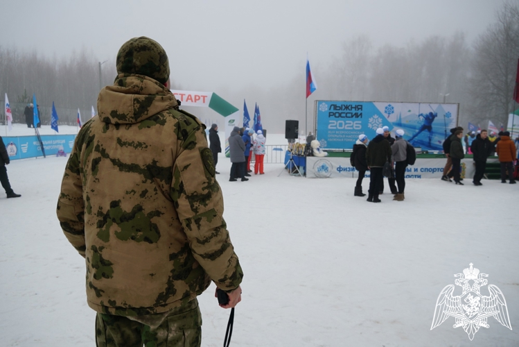 Росгвардейцы стали победителями  «Лыжни России-2026» в Брянске
