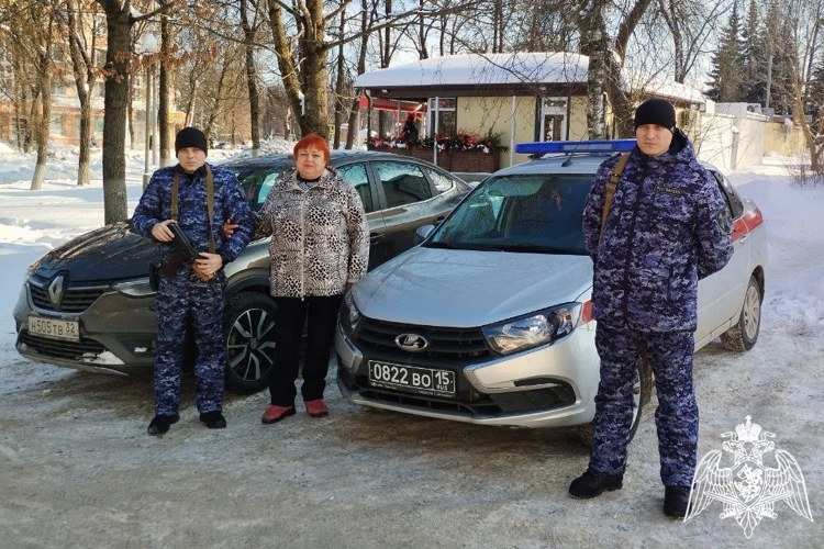 Росгвардейцы помогли автоледи, оказавшейся в сложной ситуации из-за непогоды