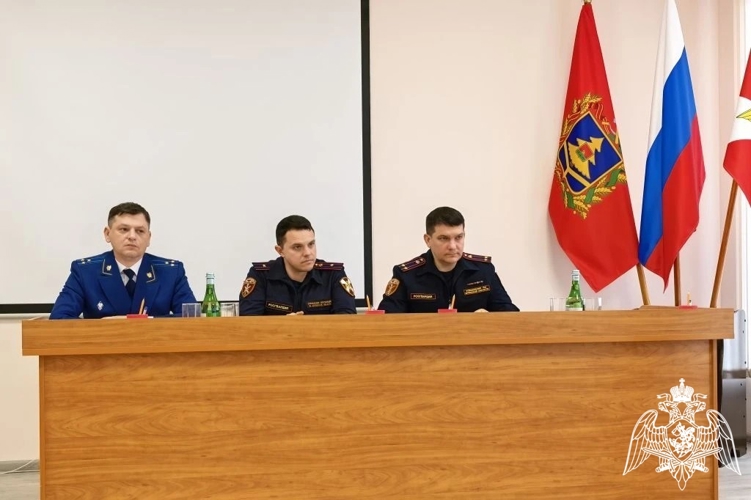 В Брянске состоялся межведомственный круглый стол с представителями Росгвардии и прокуратуры