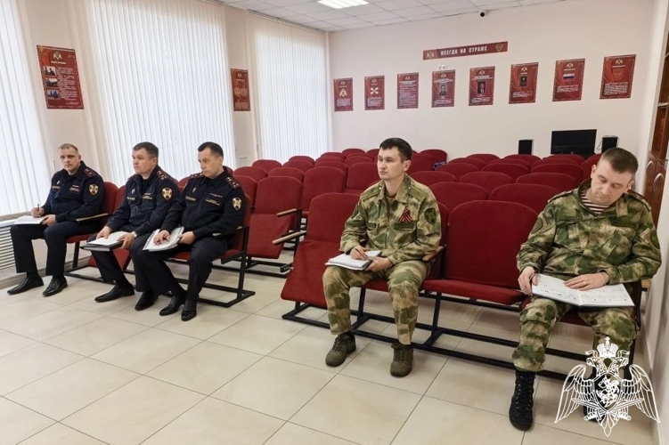 В Брянске состоялся межведомственный круглый стол с представителями Росгвардии и прокуратуры