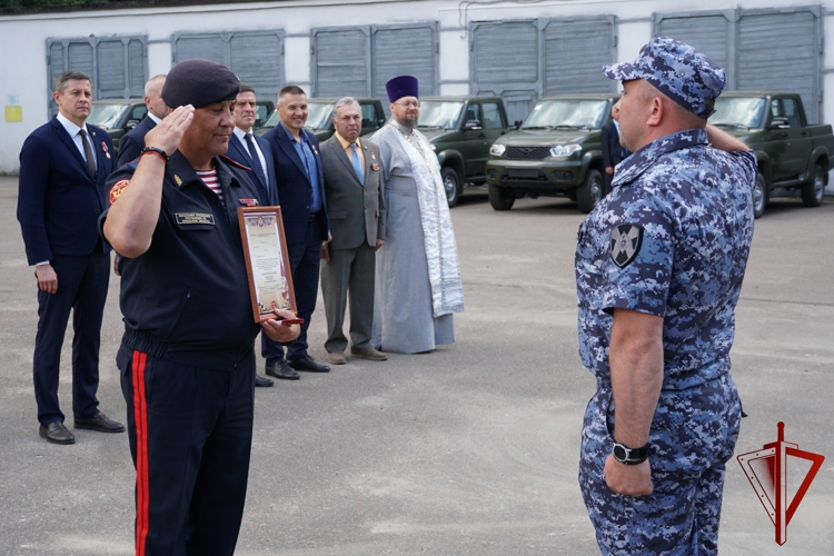 Брянские спецподразделения Росгвардии получили новую технику