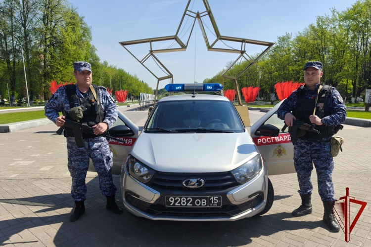 Росгвардейцы более 450 раз за неделю выезжали по сигналу «тревога» в Брянске