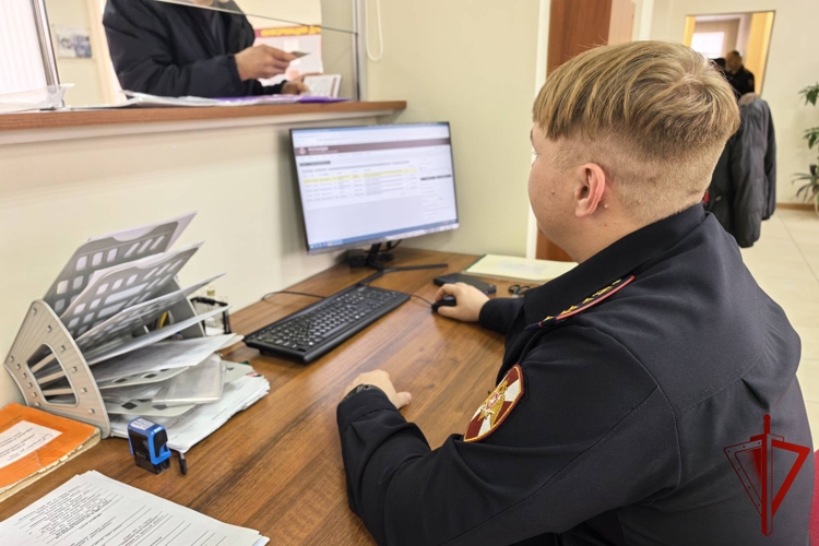 Росгвардейцы проверили более 150 владельцев оружия за неделю в Брянской области 
