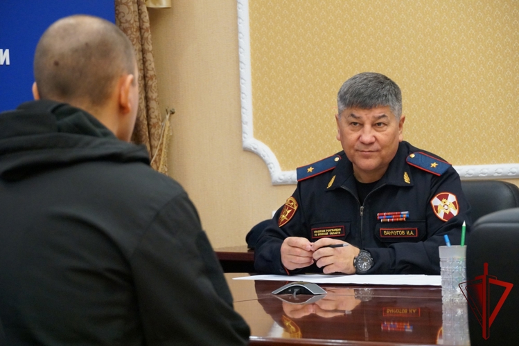 Начальник Управления Росгвардии по Брянской области провёл личный приём граждан